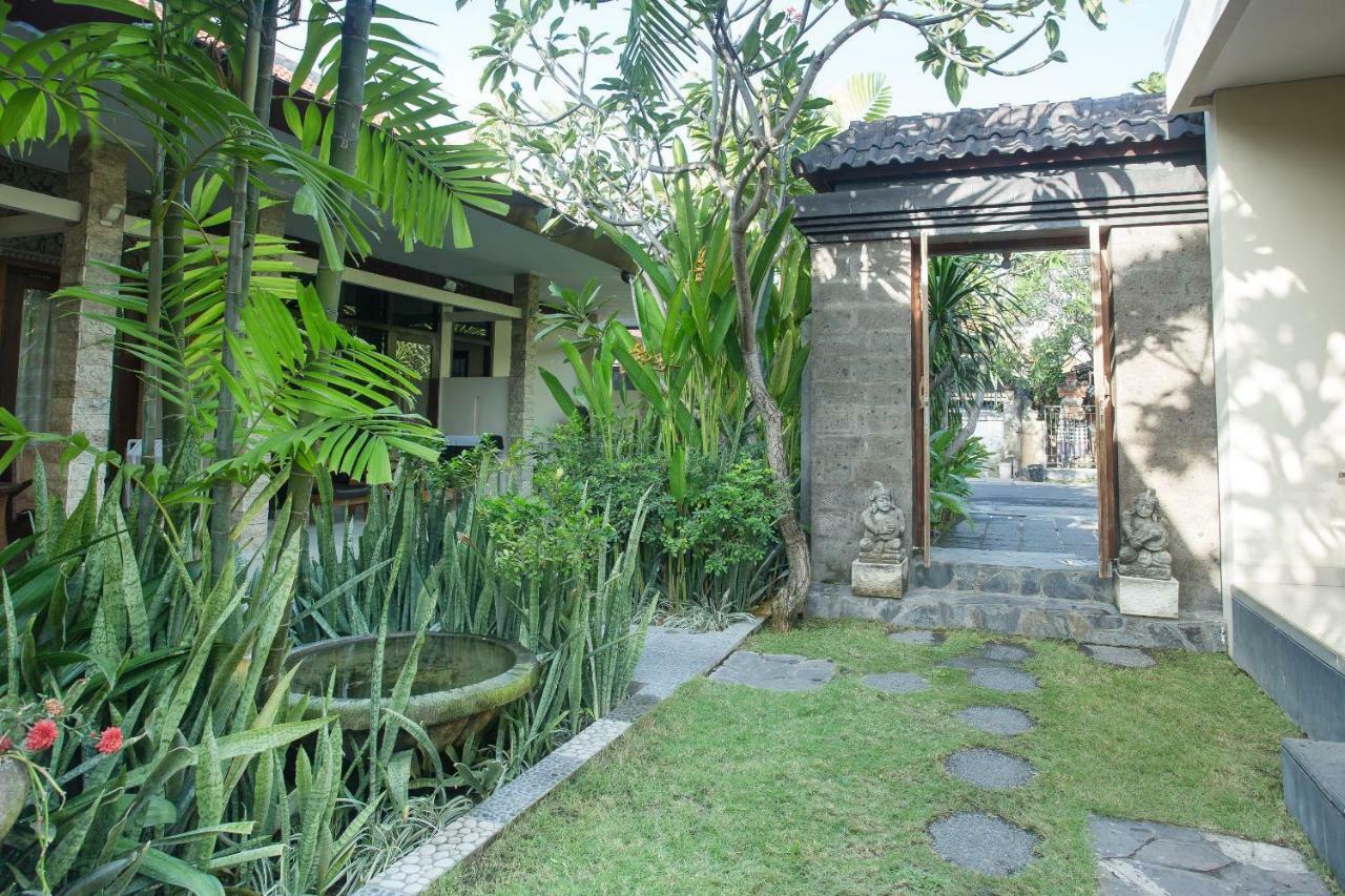 Blanjong Homestay By Ecommerceloka Sanur Eksteriør billede